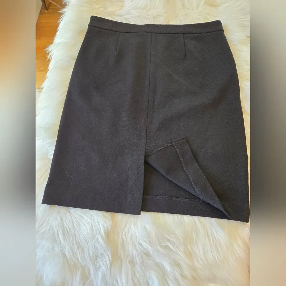 MICHAEL Michael Kors Black Pencil Skirt with Zip Accent Size 6